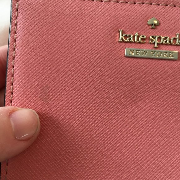 Kate spade Cameron Street Adalyn Wallet in pink/coral nwot - Picture 7 of 15
